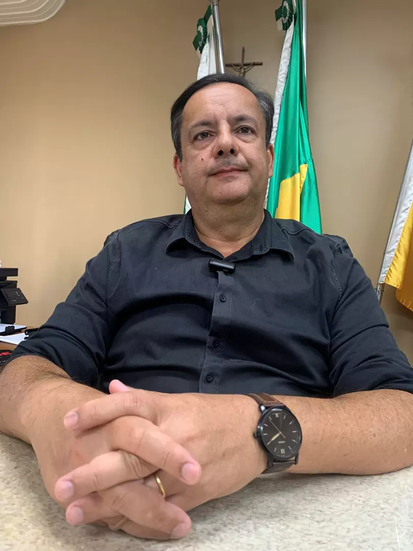 Santo Antonio do Sudoeste - Vice-prefeito DR Zeca Bandeira assumiu prefeitura por 15 dias